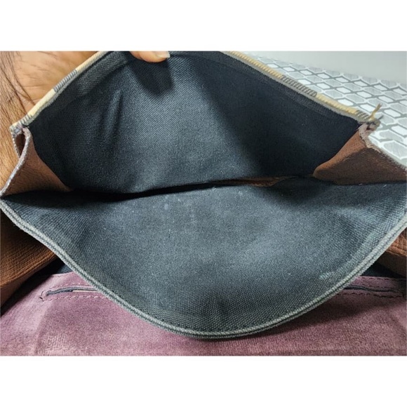 Authentic BURBERRYDerby Calfskin House Check Small Macken Crossbody Bag Beige/Br - Picture 12 of 16